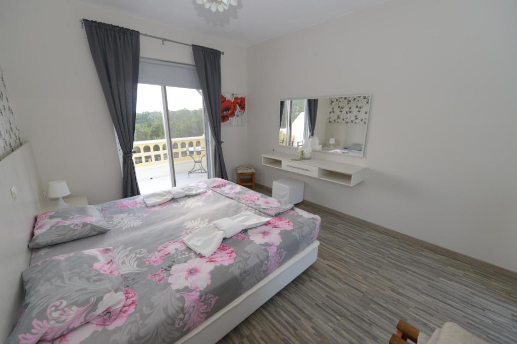 Lefkorama Hotell Lefkos  Rum bild